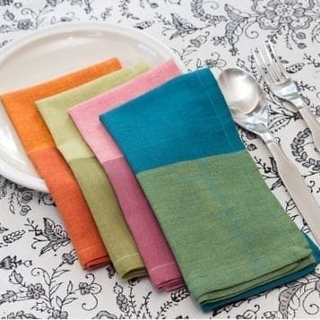 CHIC napkin (set of 4) - Love Welcomes