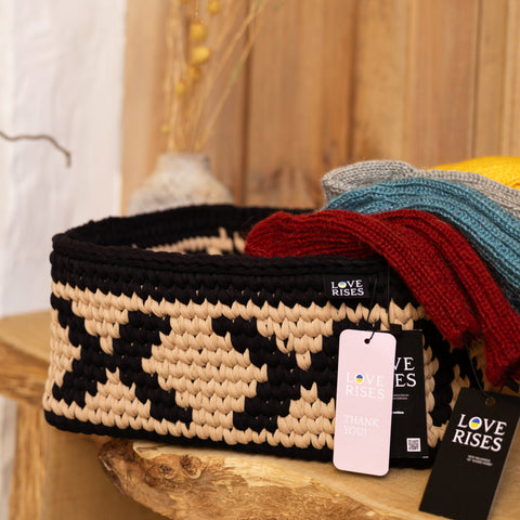 Handknitted X’s Basket – Handmade by Ukrainian artisans
