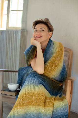 Knitted Blanket - Ukrainian Artisans from Love Rises - Love Welcomes