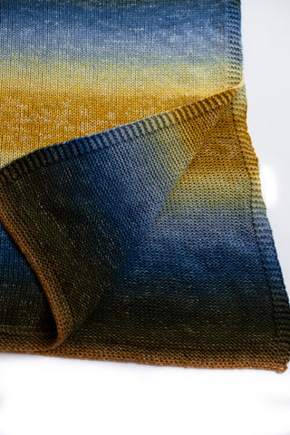 Knitted Blanket - Handmade by Ukrainian Artisans