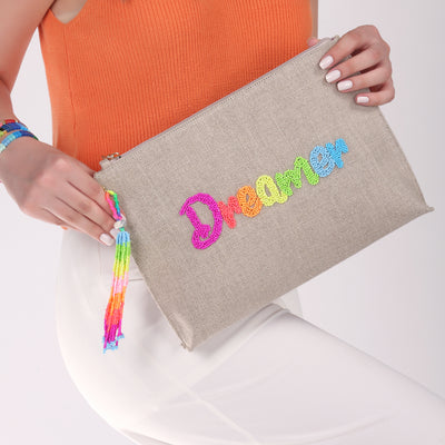 Dreamer Pouch - Love Welcomes